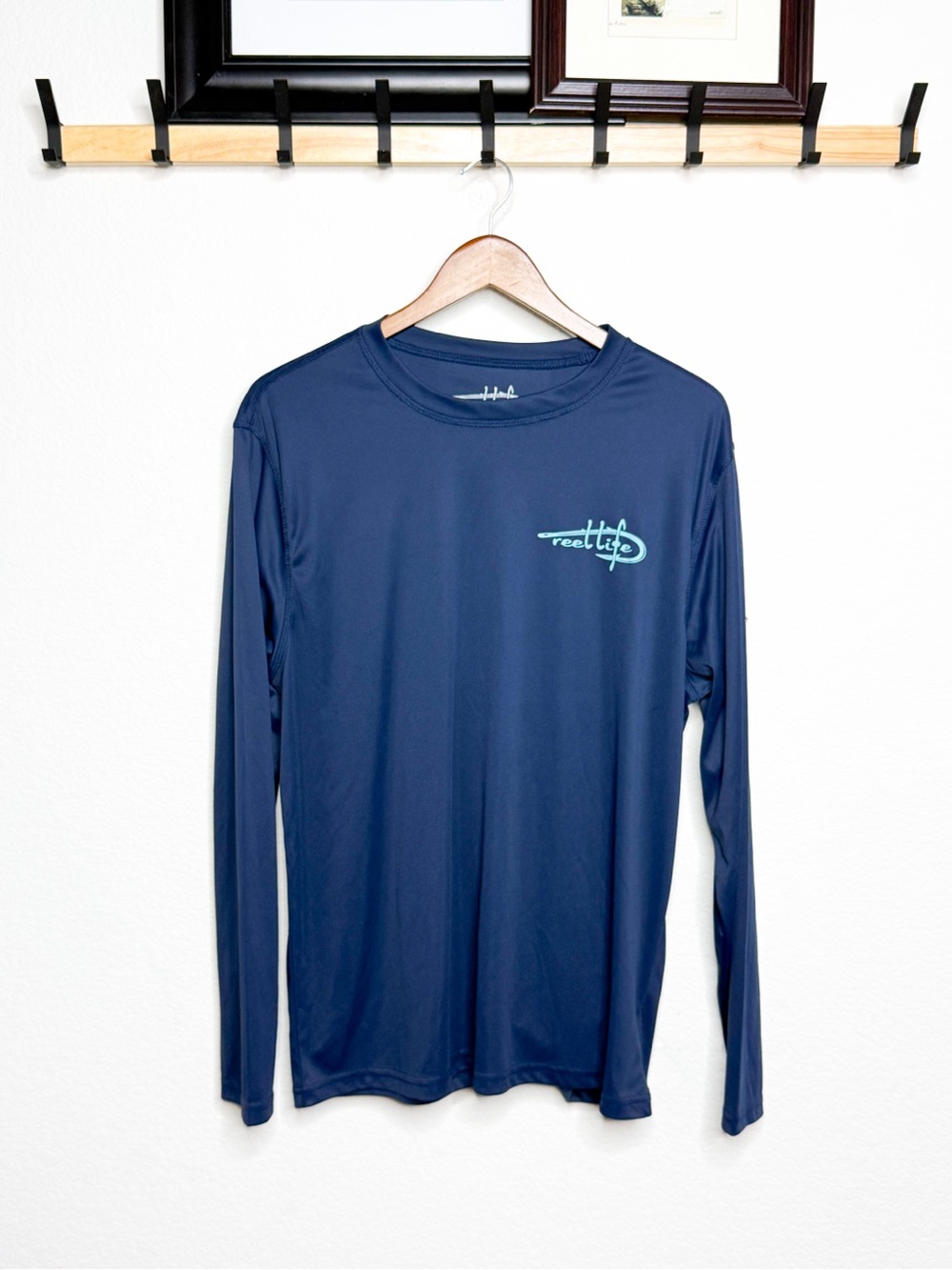 Reel Life Navy Bait & Tackle Club Long Sleeve Rash Guard Shirt Size L